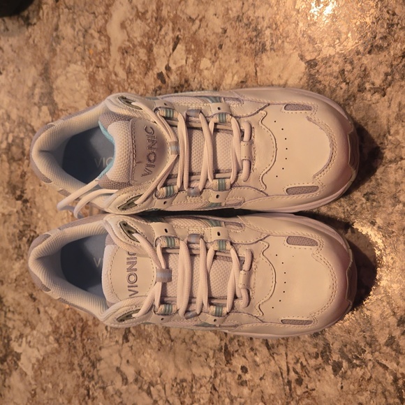 Vionoc Walking shoes - Picture 2 of 7